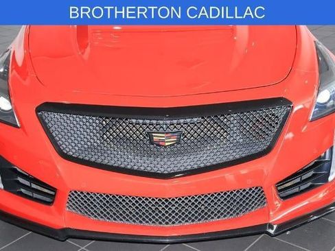 Used 2019 Cadillac CTS V w/ Luxury Package RWD image 12