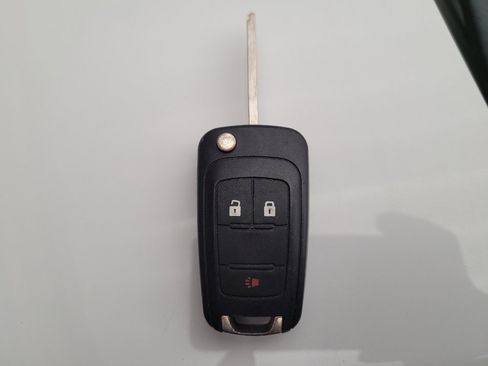 Used 2018 Chevrolet Trax LS FWD image 32