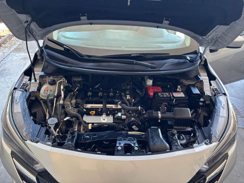 Used 2025 Nissan Versa SV FWD image 32