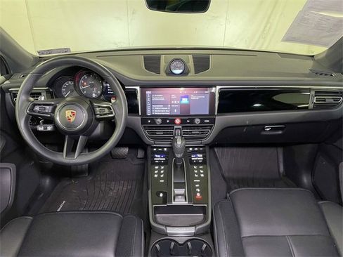 Used 2018 Porsche Macan image 74