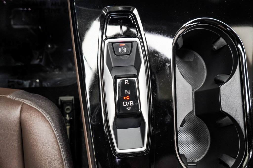 Used 2025 Audi A6 e-tron Premium w/ Ultra Package RWD image 26