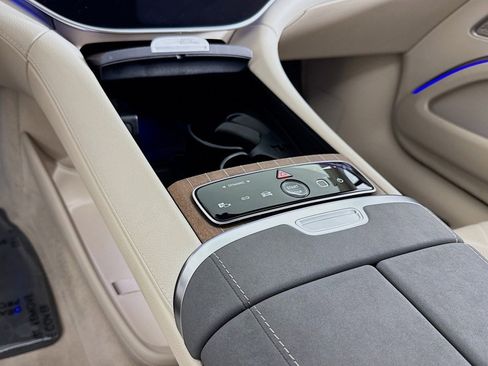 Certified 2023 Mercedes-Benz EQS 580 4MATIC Sedan image 6