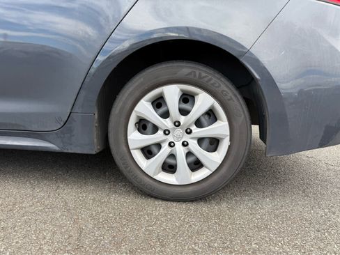 Used 2023 Toyota Corolla LE image 5