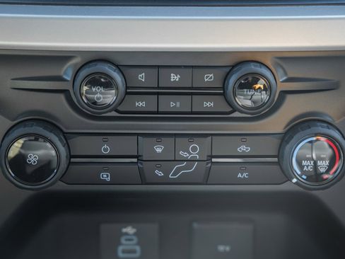 New 2024 Ford F550 4x4 Regular Cab Super Duty w/ Snow Plow Prep Package image 29