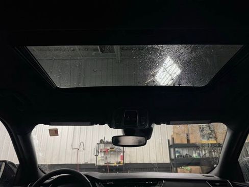 Used 2023 Jeep Grand Cherokee Altitude image 21