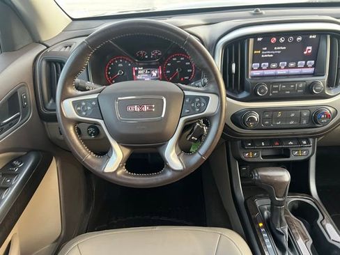 Used 2016 GMC Canyon SLT w/ Driver Alert Package image 15