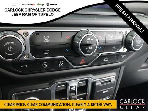 Used 2023 Jeep Wrangler Unlimited Sport w/ Sun And Sound Package image 23