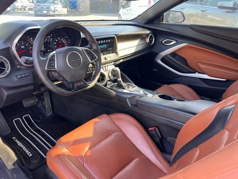 Used 2016 Chevrolet Camaro SS RWD image 10