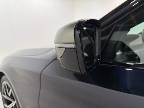 Certified 2023 BMW M550i xDrive w/ Executive Package image 9