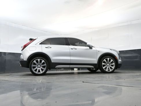 Used 2020 Cadillac XT4 Premium Luxury w/ Driver Assist Package AWD/4WD image 24