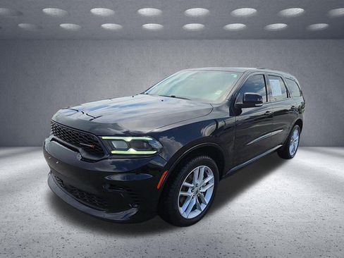 Used 2024 Dodge Durango GT AWD/4WD image 3