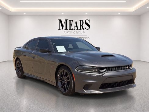 Used 2023 Dodge Charger Scat Pack RWD image 7