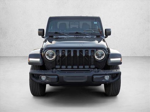 Used 2023 Jeep Gladiator Sport image 2