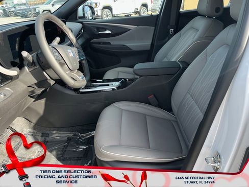 New 2026 Buick Envista Avenir image 9
