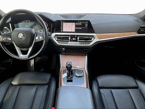 Used 2019 BMW 330i Sedan w/ Premium Package image 14