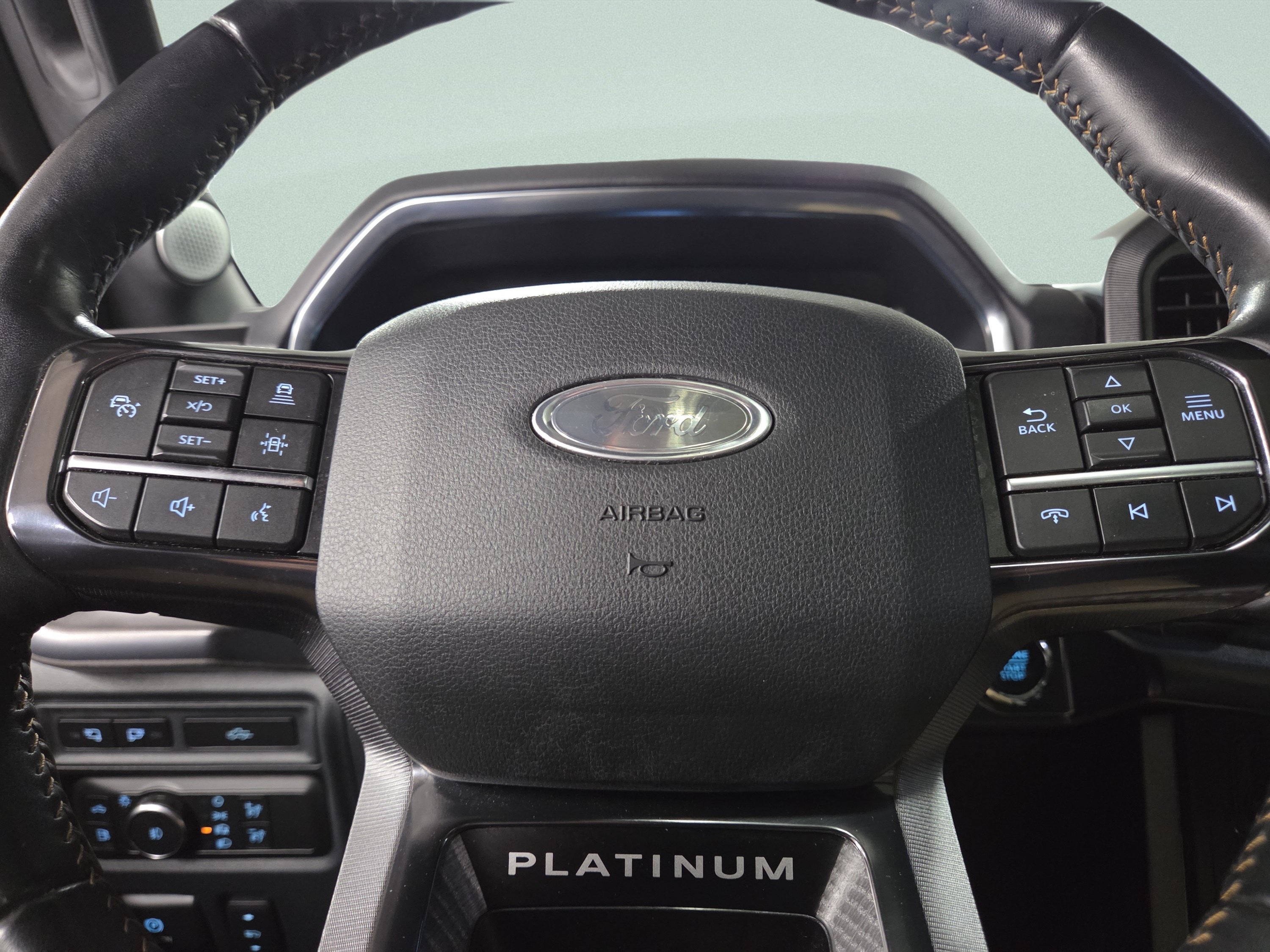 Used 2022 Ford F150 Platinum w/ Equipment Group 701A High AWD/4WD image 36