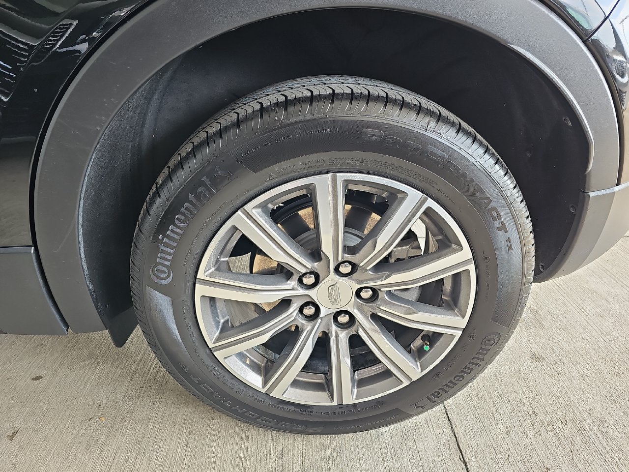 Used 2019 Cadillac XT4 Sport AWD/4WD image 35