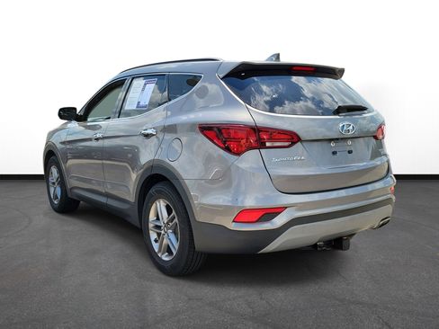 Used 2018 Hyundai Santa Fe Sport w/ 2.4L Value Package 02 AWD/4WD image 3