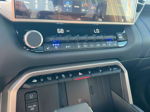 New 2026 Toyota Tundra Platinum AWD/4WD image 28