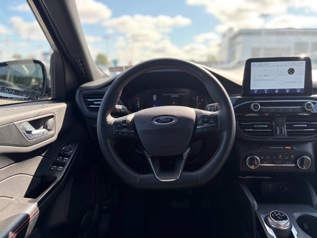 Used 2025 Ford Escape ST-Line AWD/4WD image 22