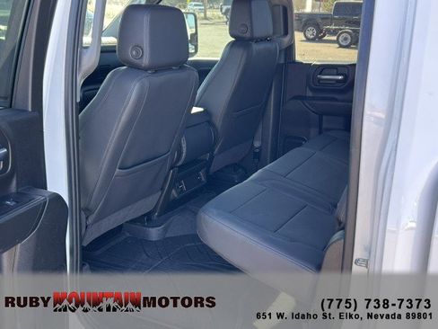 Used 2022 Chevrolet Silverado 2500 LT w/ Fleet Comfort Package image 18