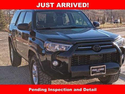 Used 2020 Toyota 4Runner SR5 image 37