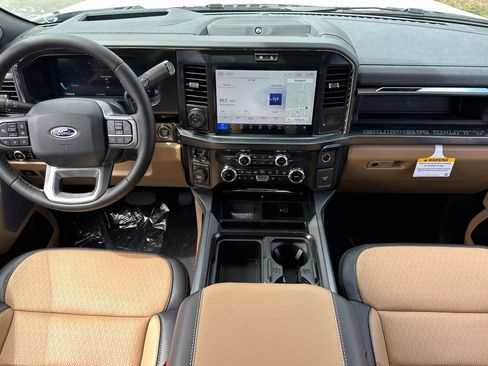 New 2026 Ford F250 Lariat w/ Lariat Ultimate Package image 12