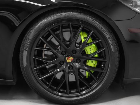 Certified 2023 Porsche Panamera AWD/4WD image 16