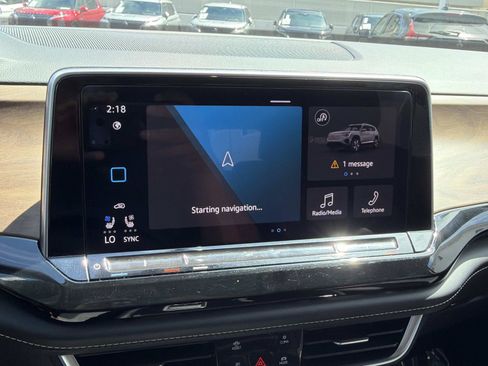 Used 2024 Volkswagen Atlas SE FWD image 29