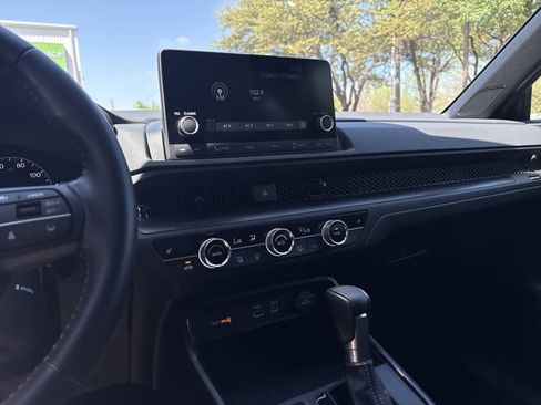 Used 2024 Honda CR-V Sport image 28