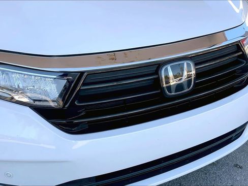 Used 2023 Honda Odyssey Elite image 32