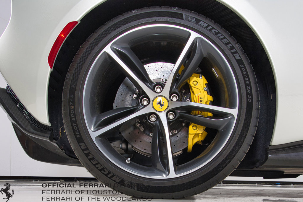 Used 2024 Ferrari 296 GTS RWD image 19