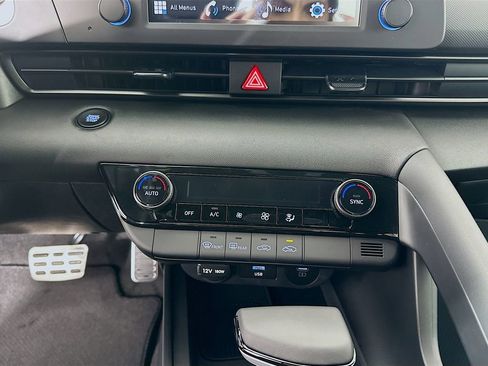 New 2026 Hyundai Elantra Sport image 13