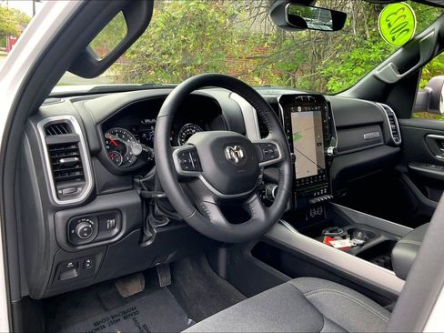 Used 2023 RAM 1500 Big Horn AWD/4WD image 14
