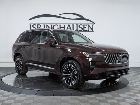 New 2026 Volvo XC90 B6 Plus w/ Protection Package image 3