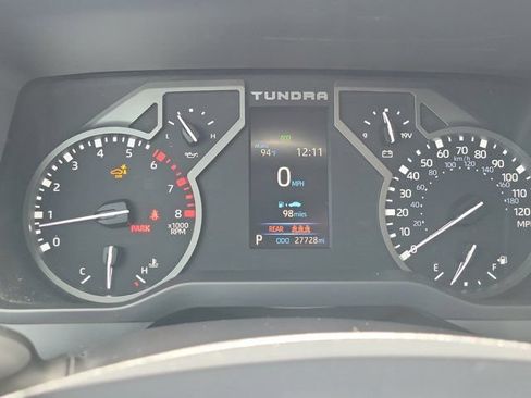 Used 2022 Toyota Tundra SR5 w/ Convenience Package RWD image 15