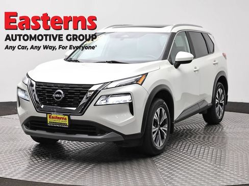 Used 2023 Nissan Rogue SV w/ SV Premium B Package AWD/4WD image 1