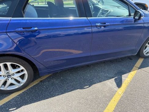 Used 2016 Ford Fusion SE FWD image 6