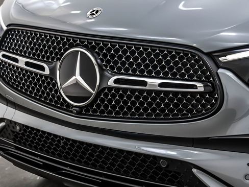 Certified 2025 Mercedes-Benz GLC 300 4MATIC image 14