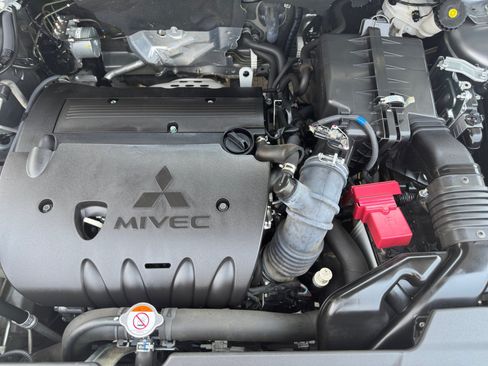 Used 2024 Mitsubishi Outlander Sport ES AWD/4WD image 11
