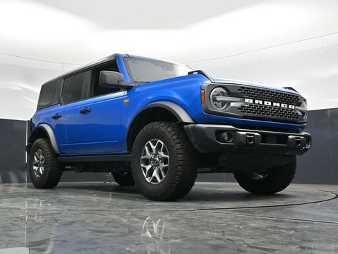 Used 2025 Ford Bronco Badlands AWD/4WD image 54