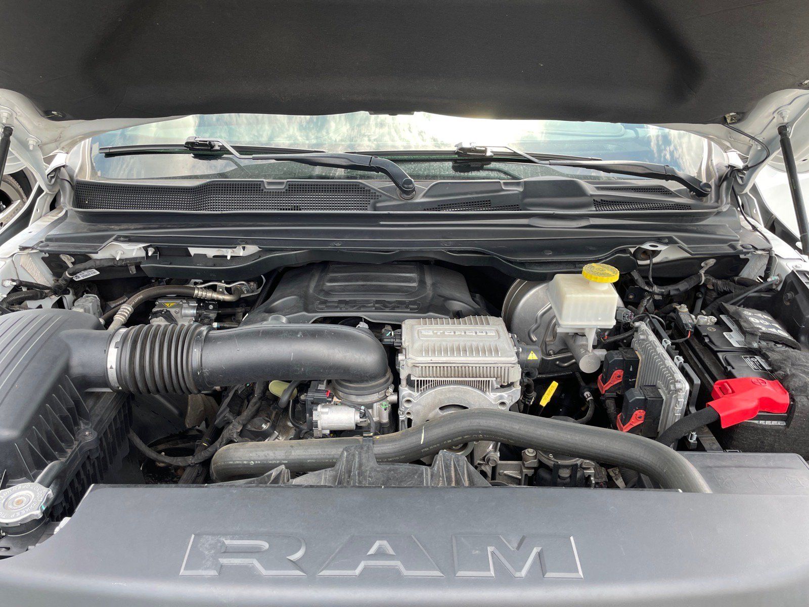 Used 2022 RAM 1500 Limited AWD/4WD image 18