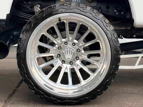 Used 2024 Ford F350 Platinum w/ FX4 Off-Road Package AWD/4WD image 13