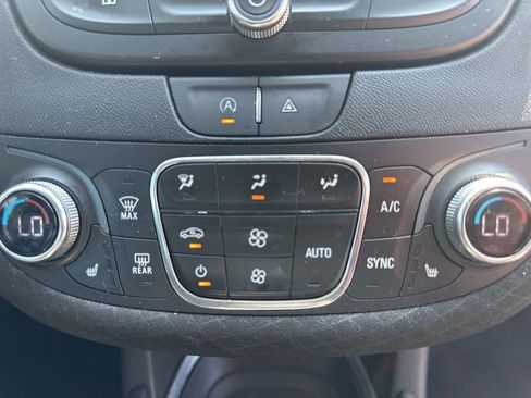 Used 2023 Chevrolet Malibu LT image 23