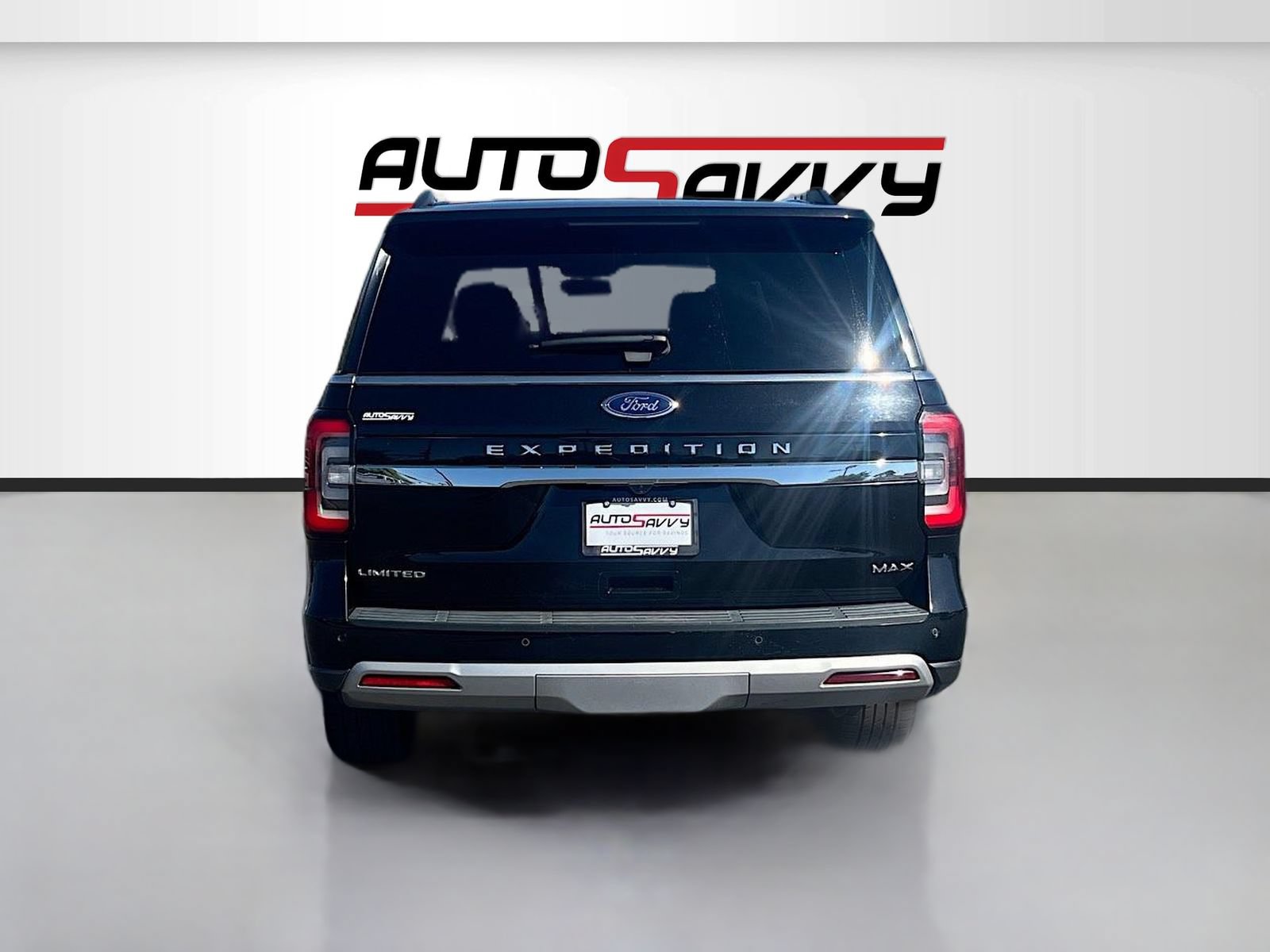 Used 2024 Ford Expedition Max Limited AWD/4WD image 6