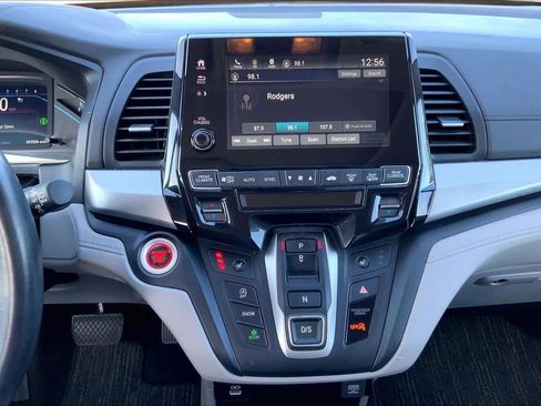 Used 2024 Honda Odyssey EX-L image 6