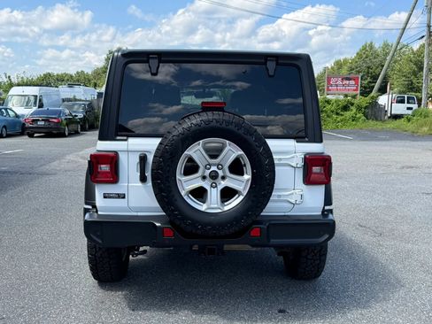 Used 2021 Jeep Wrangler Unlimited Sport AWD/4WD image 6