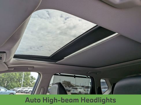 Used 2021 Nissan Rogue SV w/ Premium Package FWD image 19