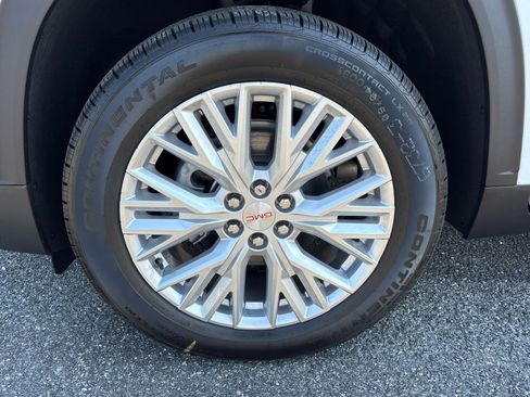 New 2026 GMC Acadia Elevation w/ Elevation Premium Package FWD image 32