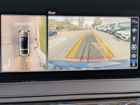 Used 2019 Mercedes-Benz S 560 4MATIC Sedan image 11